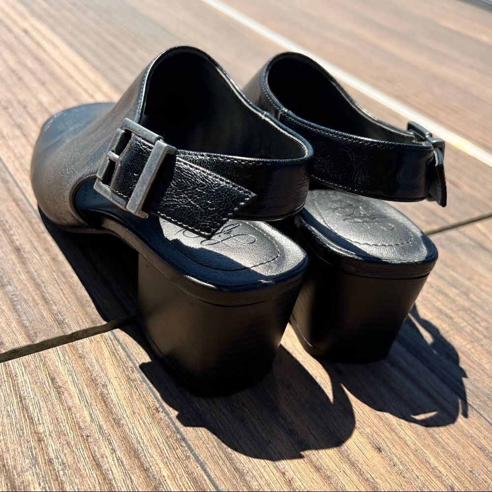Life Stride Open-Toe Booties | Size: 6 | Color: Black - Picture 5 of 6